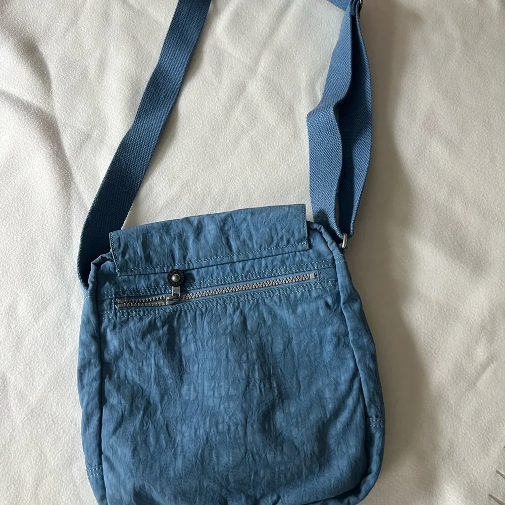 Kipling Navy Crossbody Bag - Picture 4 of 9